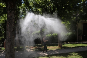Dijon installe 5 nouveaux sites de brumisation dans ses parcs et jardins